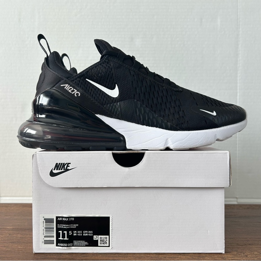 Nike Air Max 270 Black and White Sneakers Size M11.5/W13